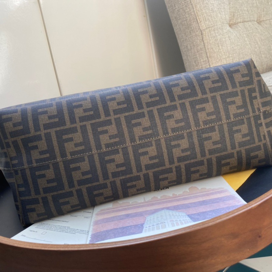 FENDI SHOPPING BAG