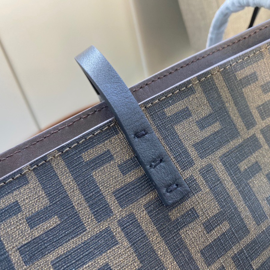 FENDI SHOPPING BAG
