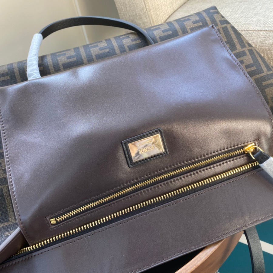 FENDI SHOPPING BAG
