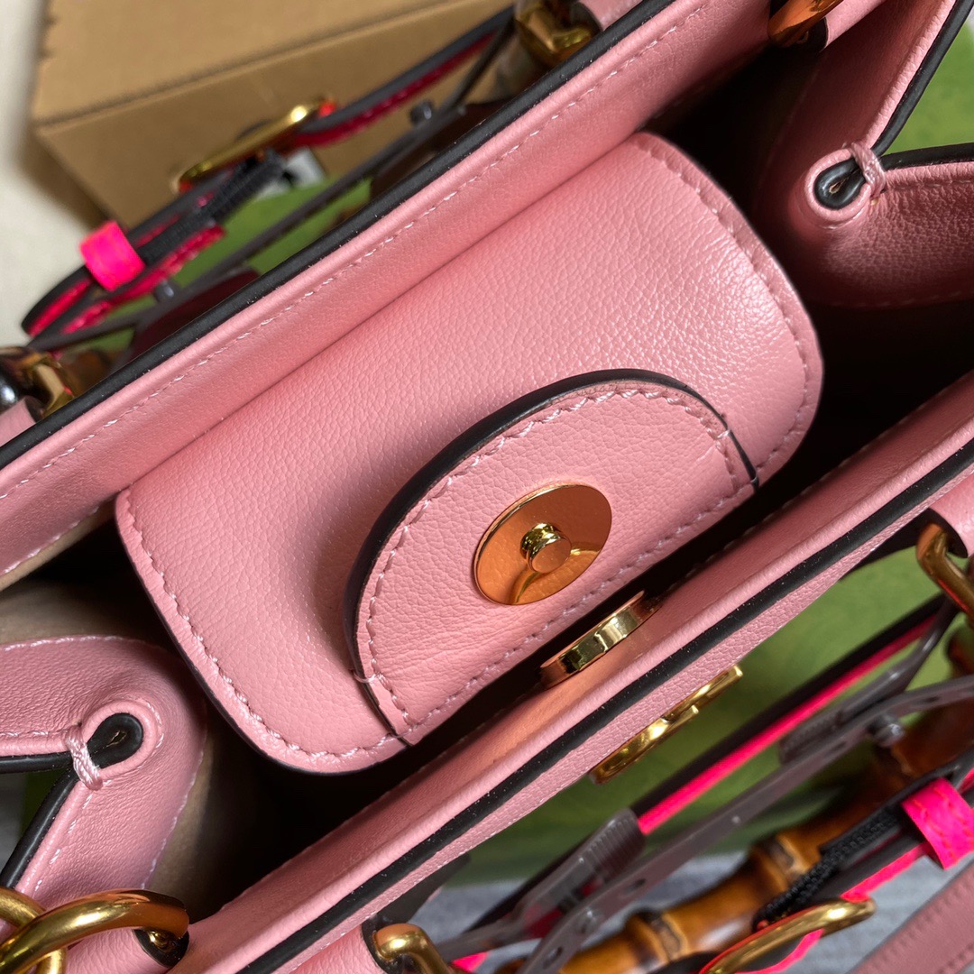 655661  Gucci Diana mini tote bag, Top Handle Bags for Women