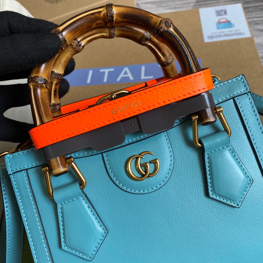 655661  Gucci Diana mini tote bag, Top Handle Bags for Women