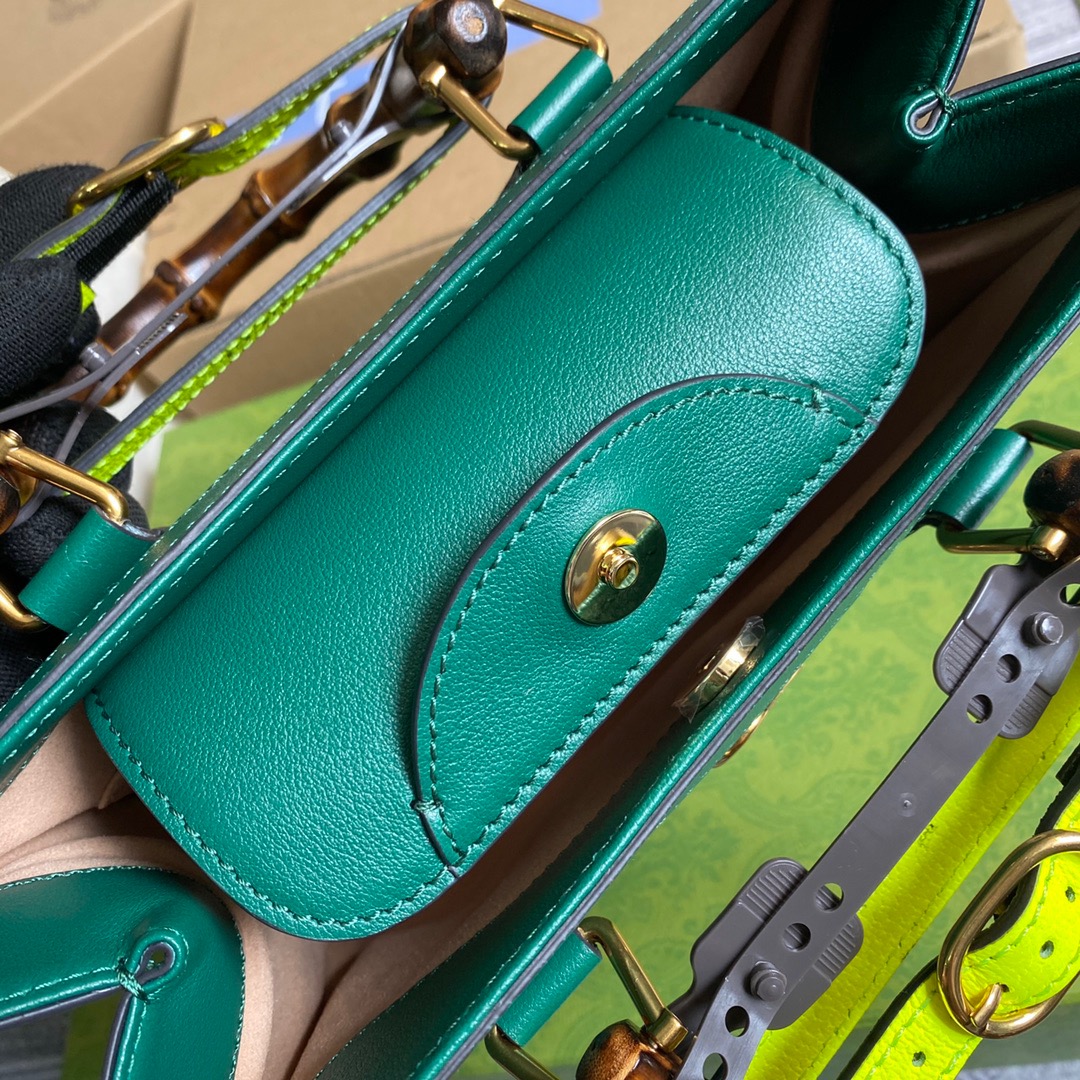 660195  Gucci Diana small tote bag, Top Handle Bags for Women
