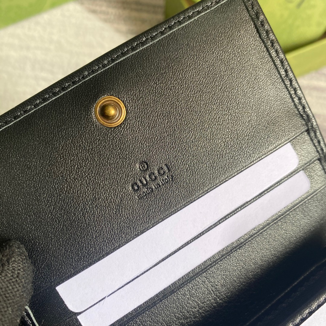 658244 Gucci Diana card case wallet