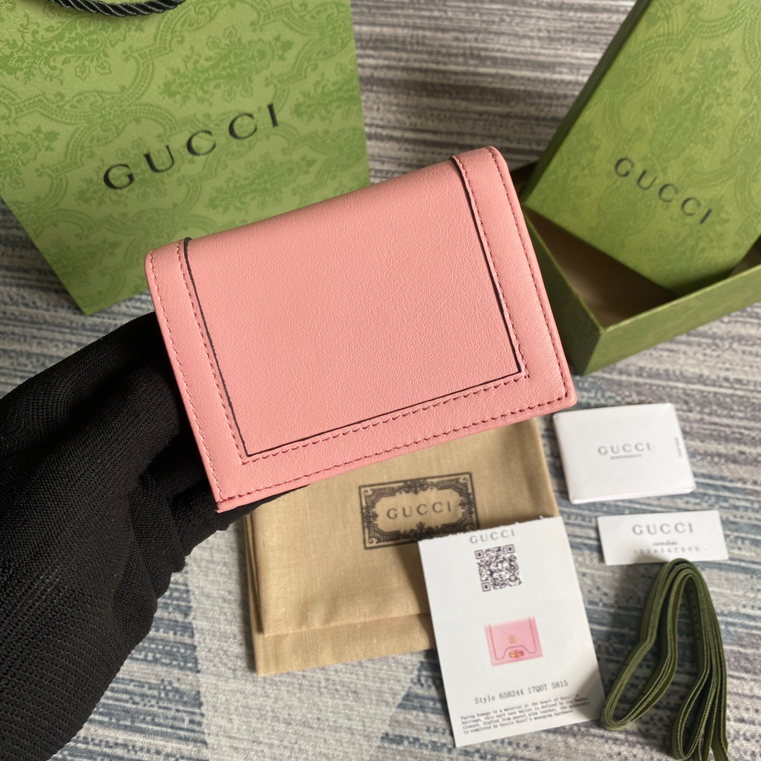 658244 Gucci Diana card case wallet