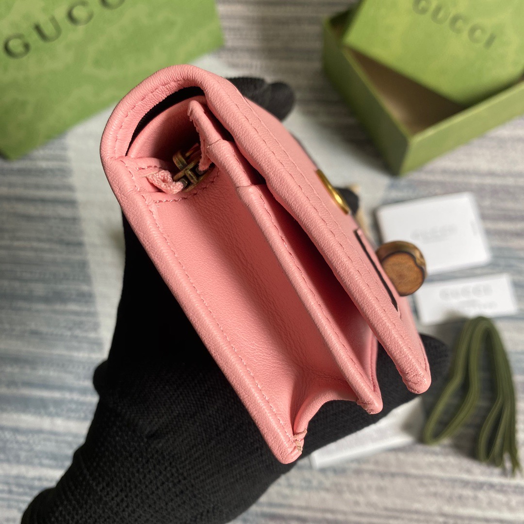 658244 Gucci Diana card case wallet