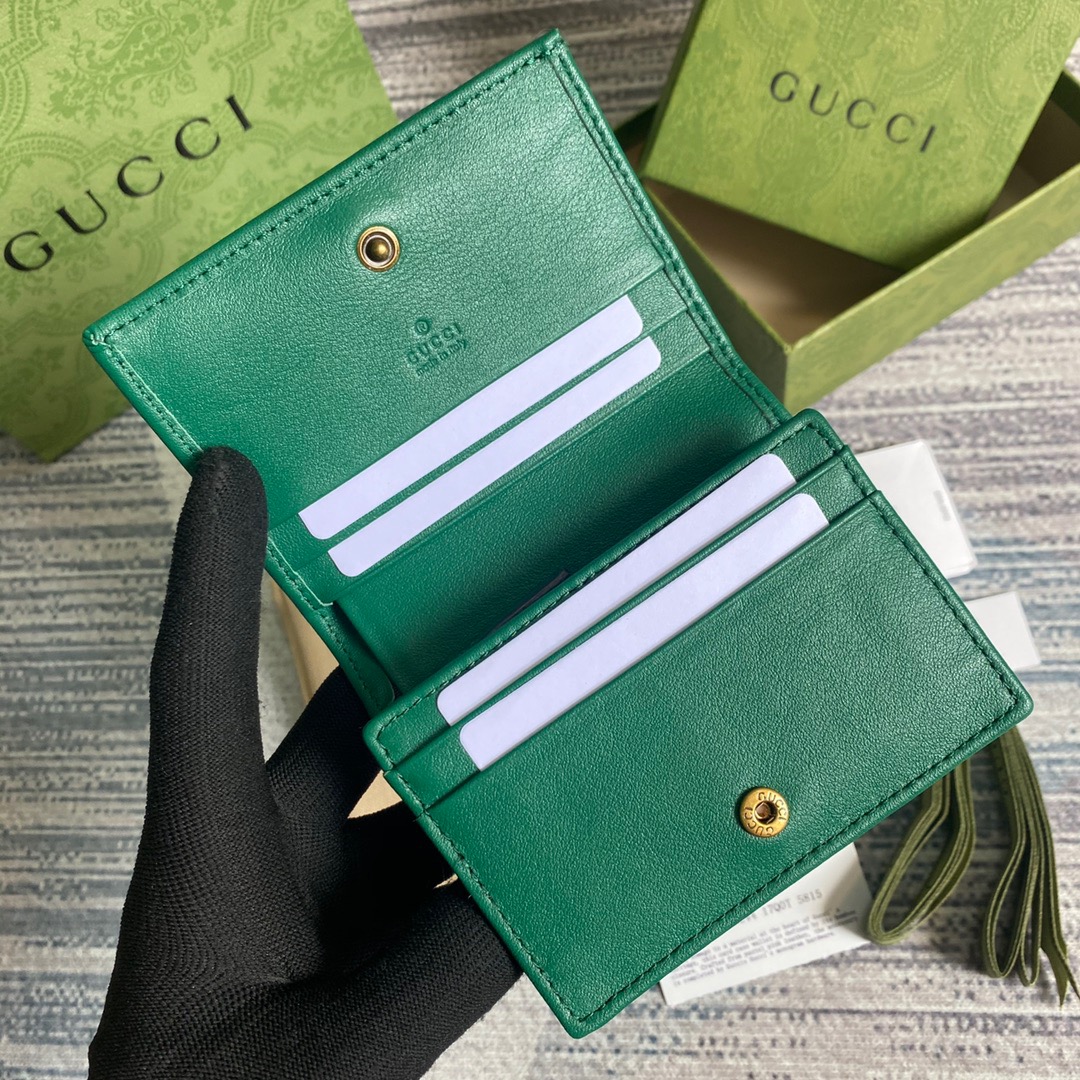 658244 Gucci Diana card case wallet