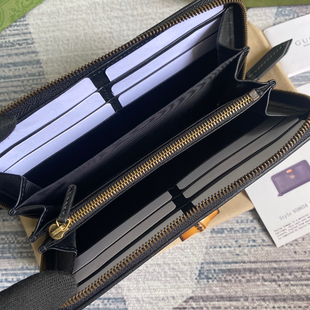 658634 Gucci Diana continental wallet