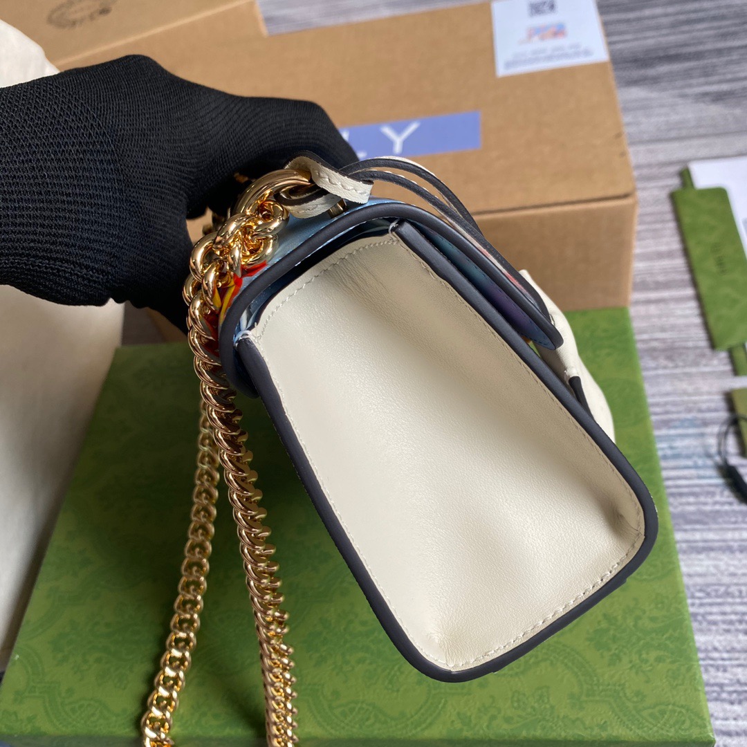 409487 GUCCI LES POMMES Padlock small GG shoulder bag