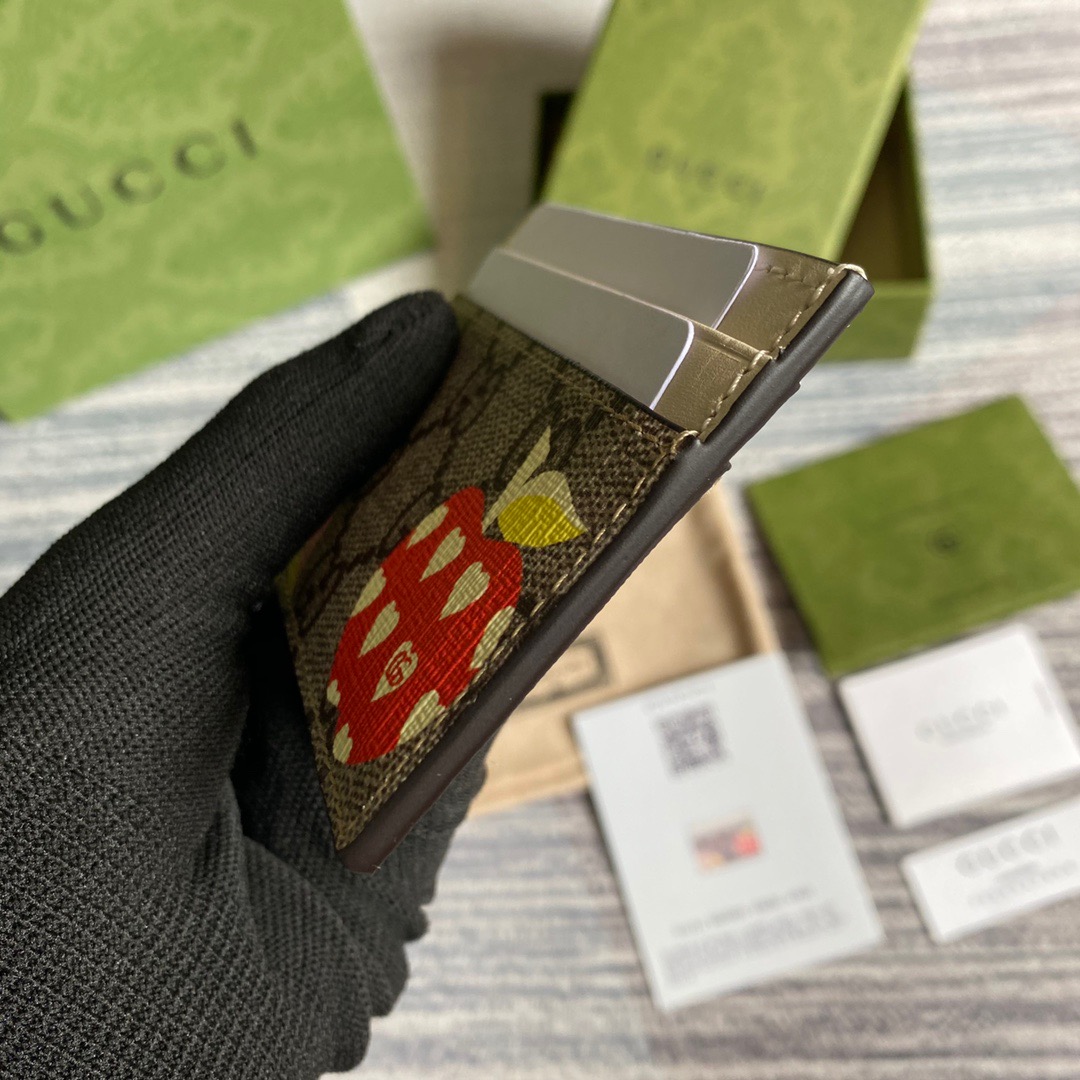 663923 Gucci Les Pommes card case wallet 
