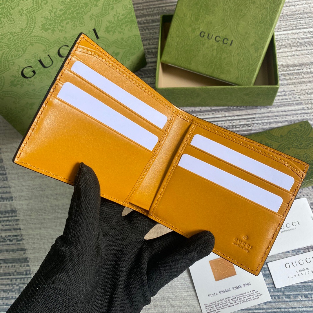 625571 GG embossed wallet, gucci 