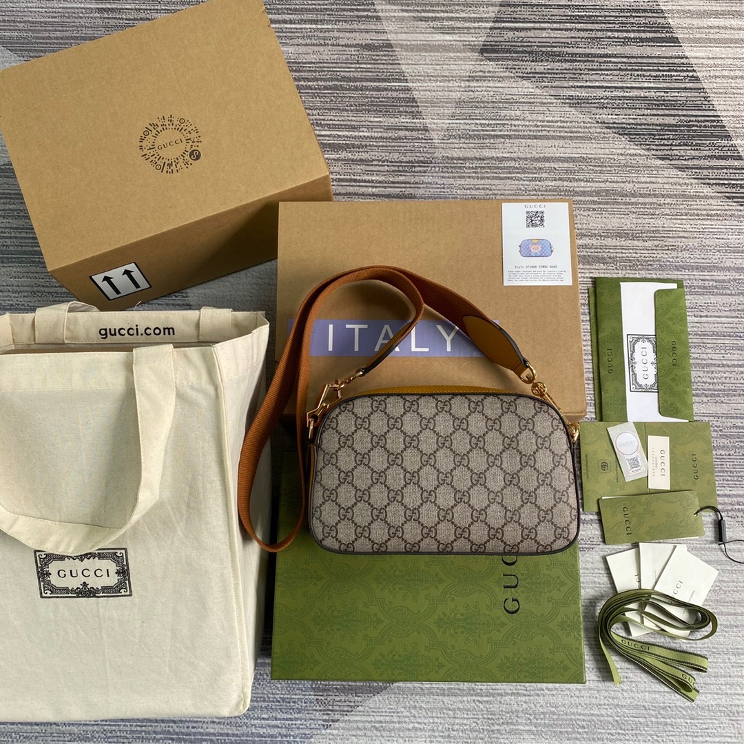 574886   KAI x GG shoulder bag, Beige and ebony GG Supreme canvas with teddy bear print