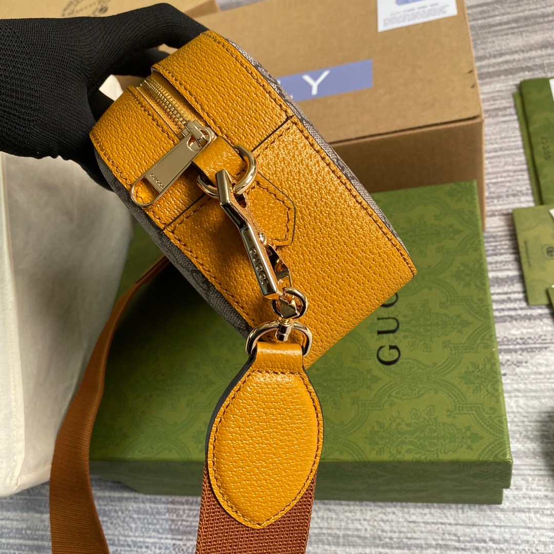 574886   KAI x GG shoulder bag, Beige and ebony GG Supreme canvas with teddy bear print