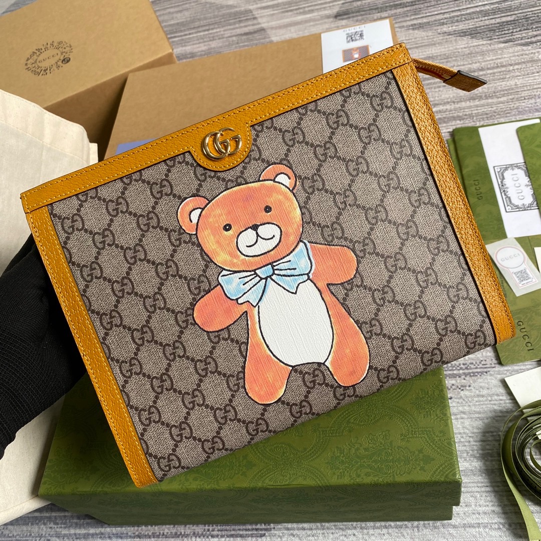 660513 KAI x Gucci pouch, Beige and ebony GG Supreme canvas with teddy bear print