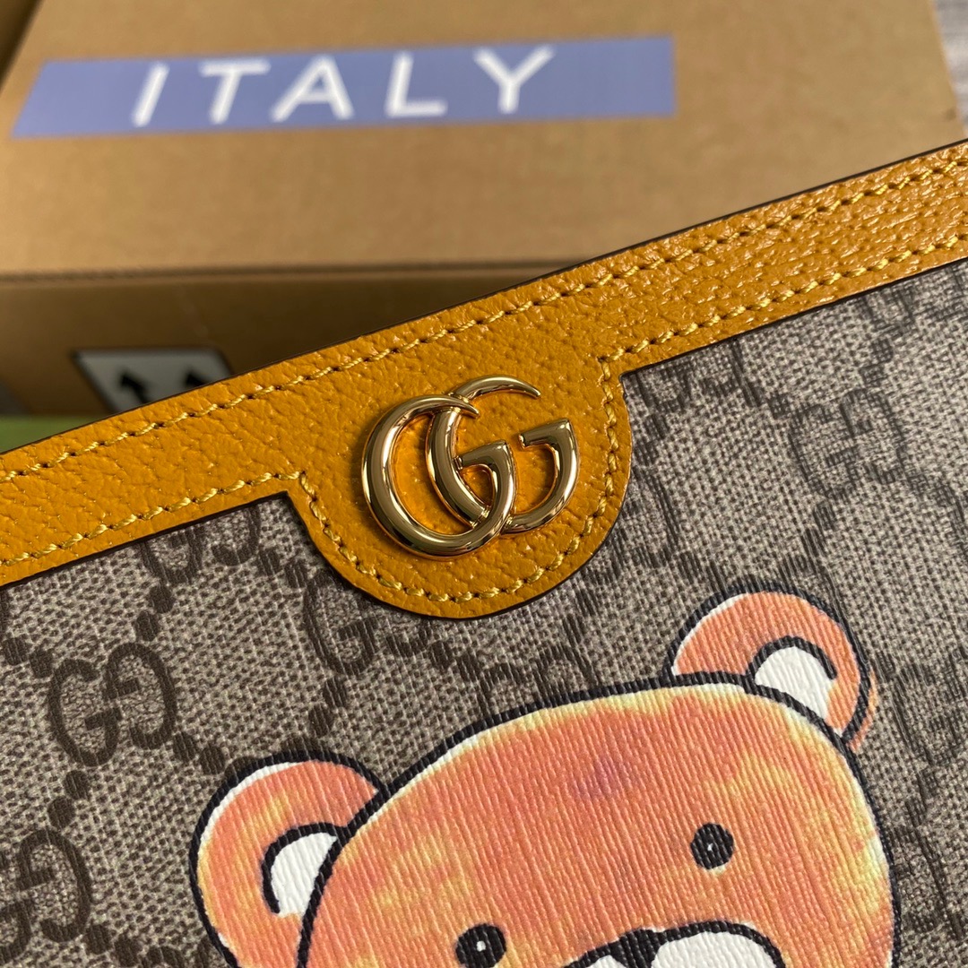 660513 KAI x Gucci pouch, Beige and ebony GG Supreme canvas with teddy bear print
