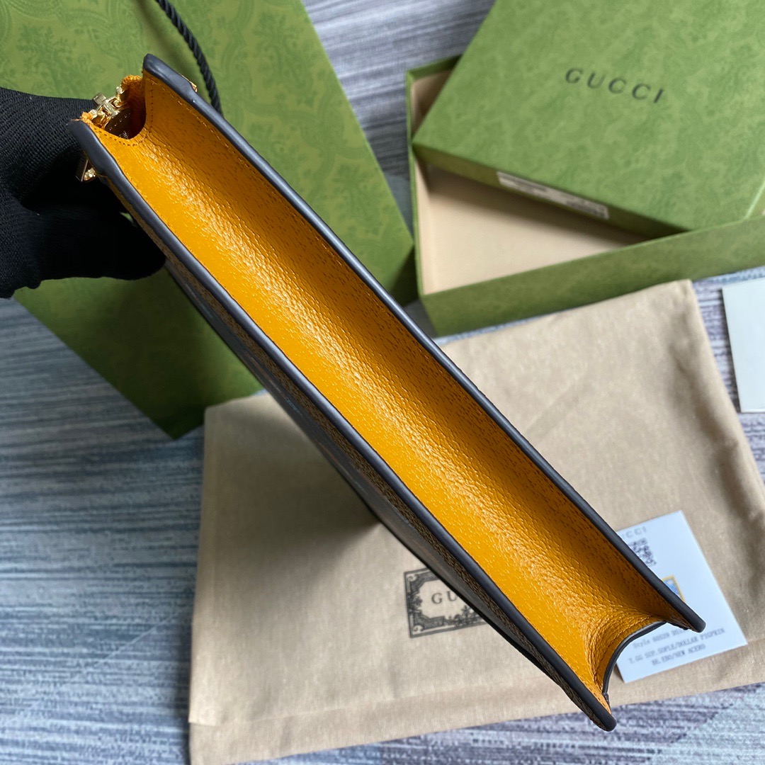 660529 KAI X GUCCI POUCH