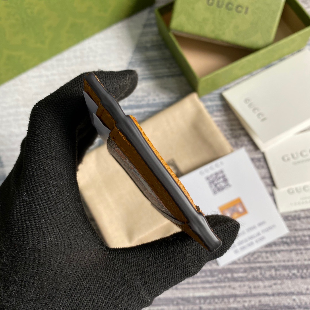 660512  KAI x Gucci card case
