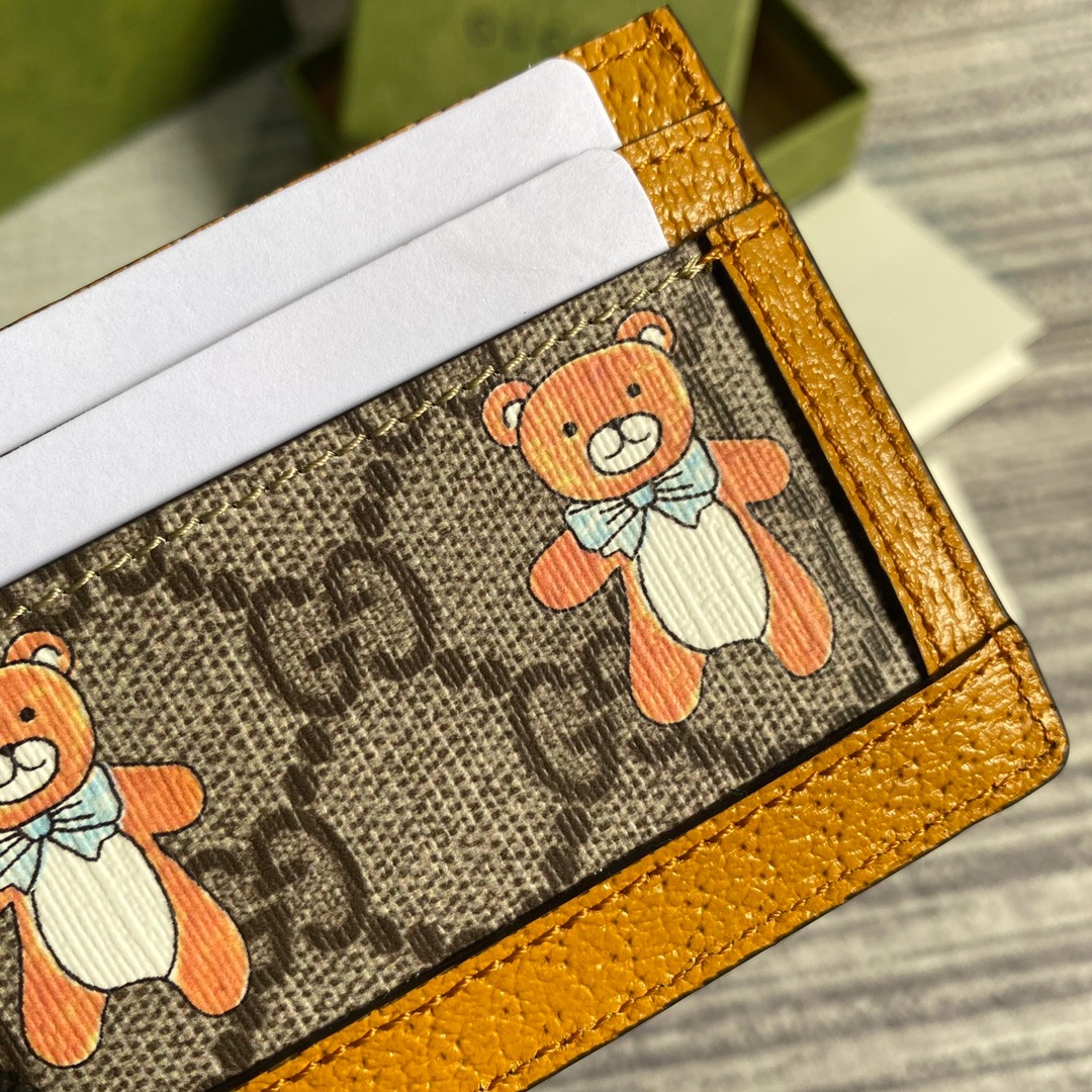 660512  KAI x Gucci card case