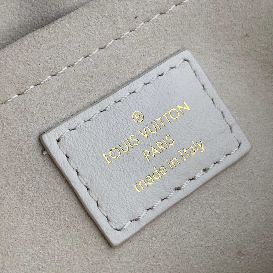 M58549 LV NEW WAVE CHAIN BAG, LOUIS VUITTON LV