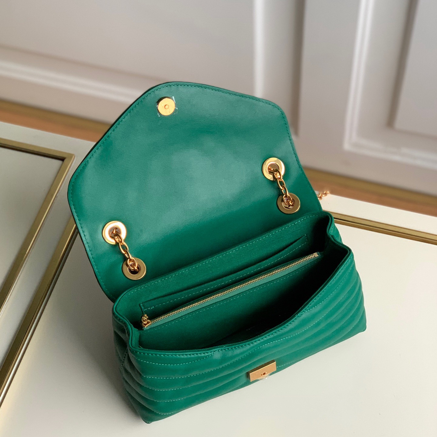 M58664 LV NEW WAVE CHAIN BAG, LOUIS VUITTON LV