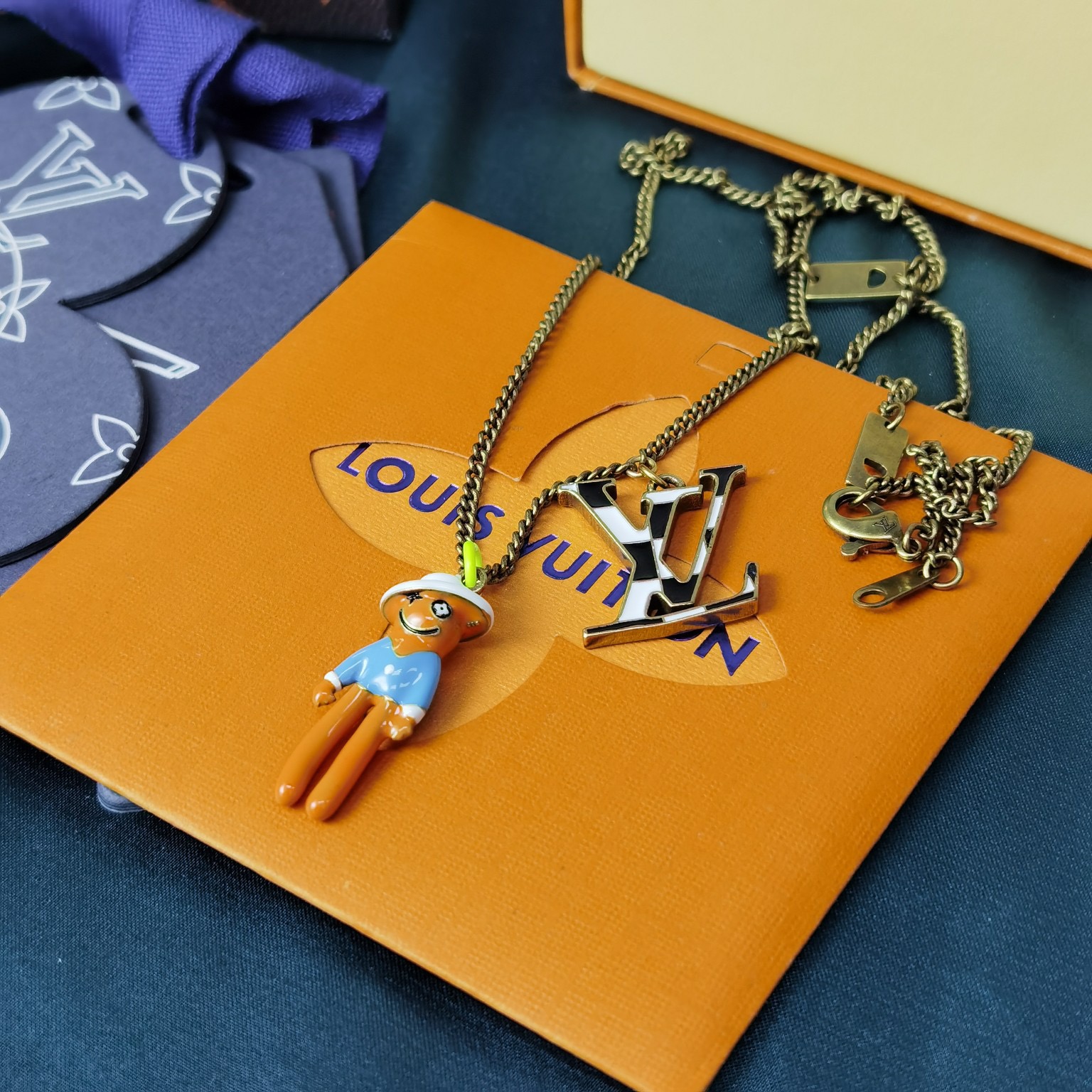 Louis Vuitton LV Necklaces