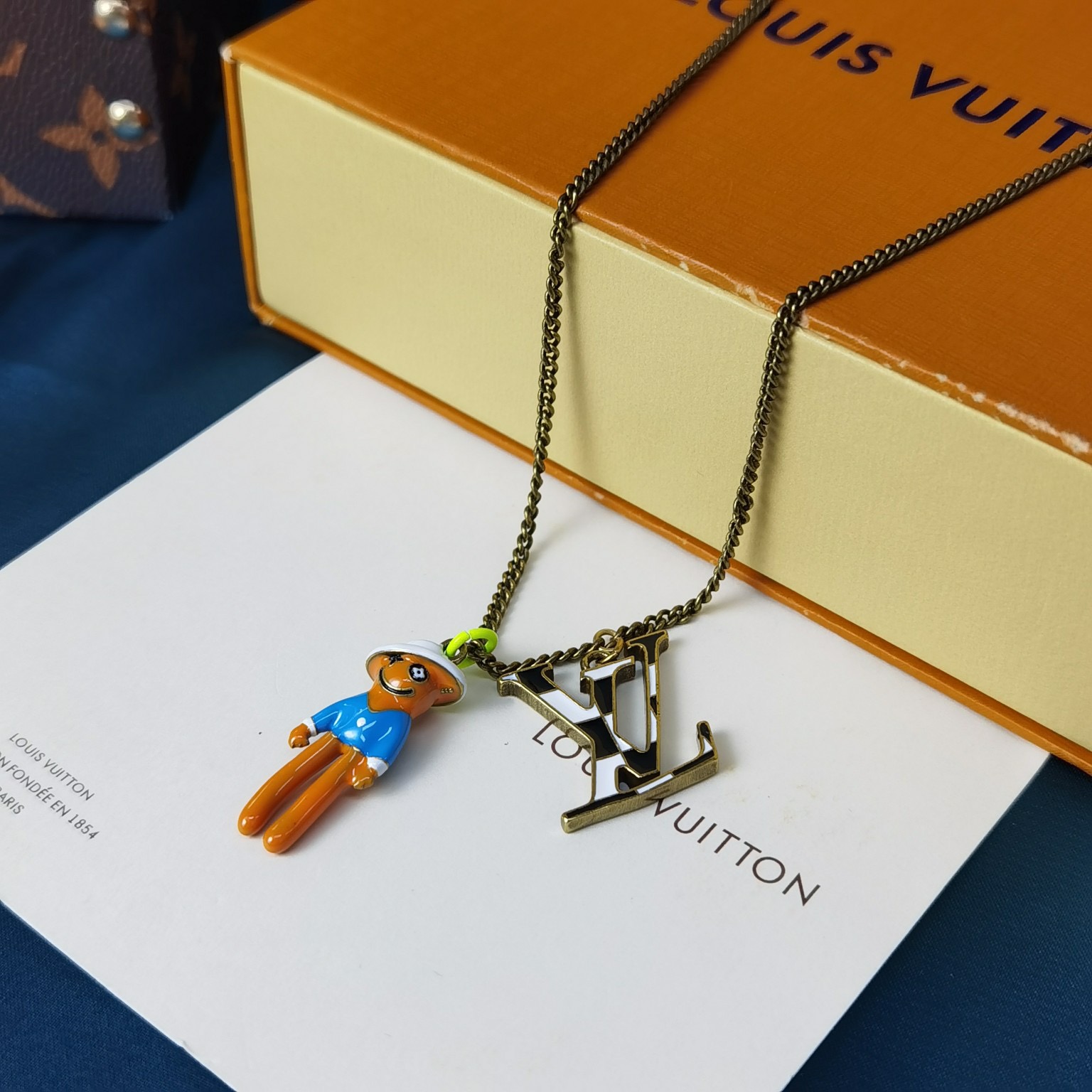 Louis Vuitton LV Necklaces