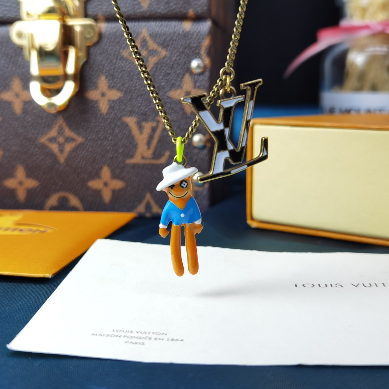 Louis Vuitton LV Necklaces