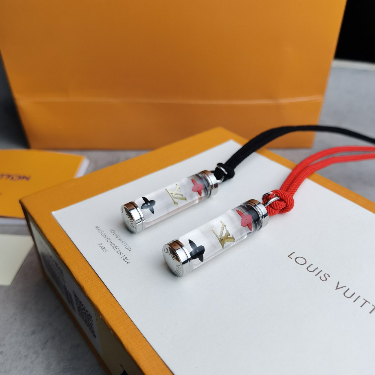 Louis Vuitton LV Necklaces