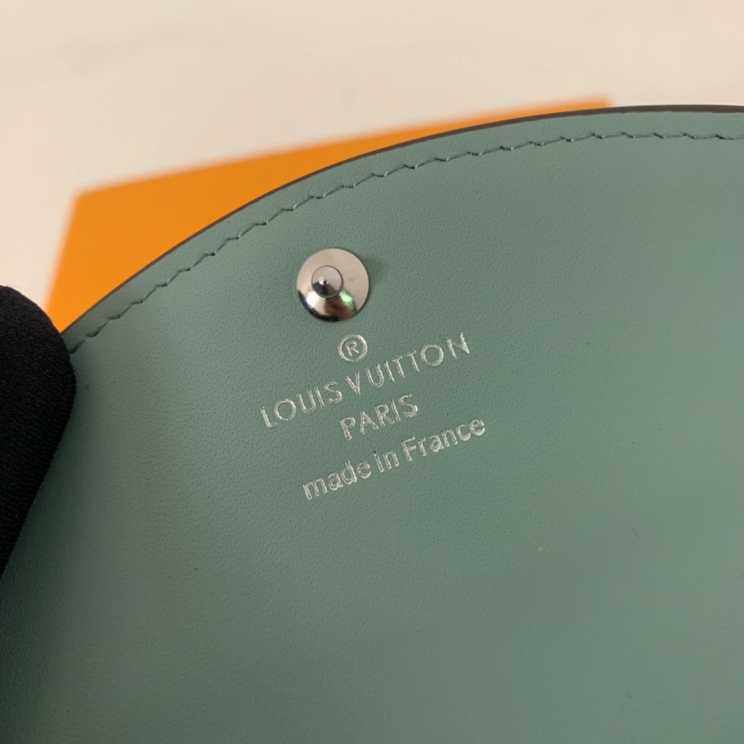 IRIS COMPACT WALLET, Louis Vuitton LV