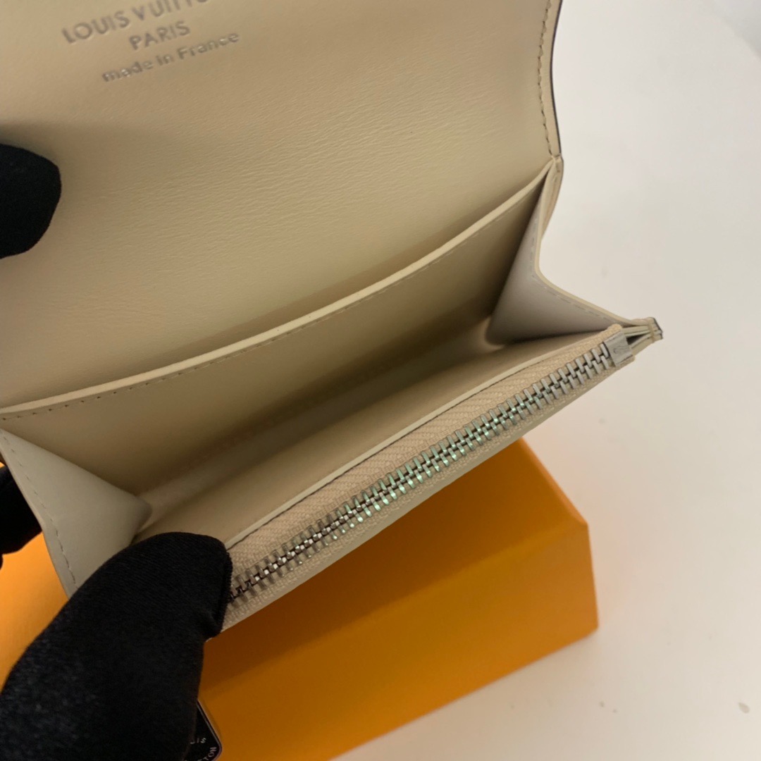 M62542 IRIS COMPACT WALLET, Louis Vuitton LV