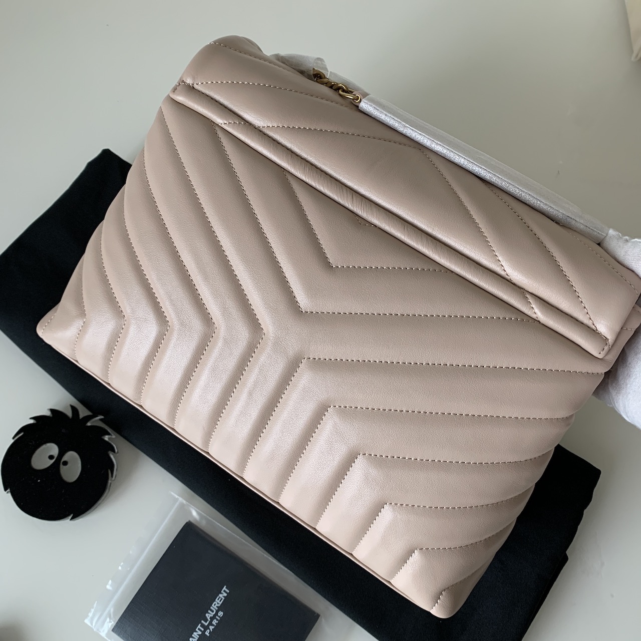 487216, YSL Saint Laurent, MEDIUM LOULOU CHAIN BAG, Y MATELASSÉ LEATHER