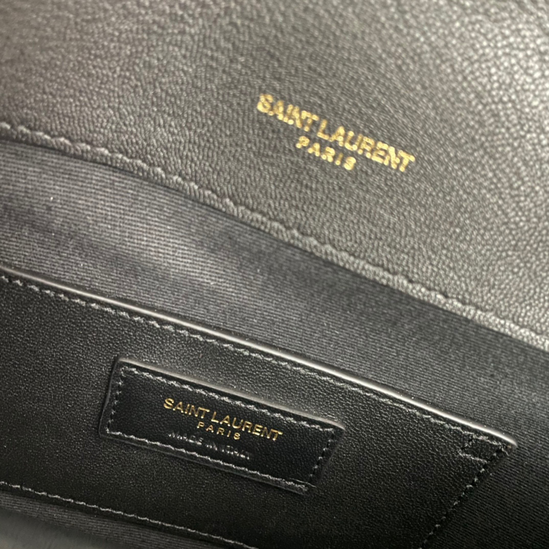 487212 CLASSIC LARGE COLLÈGE BAG  MATELASSÉ LEATHER, YSL Saint Laurent