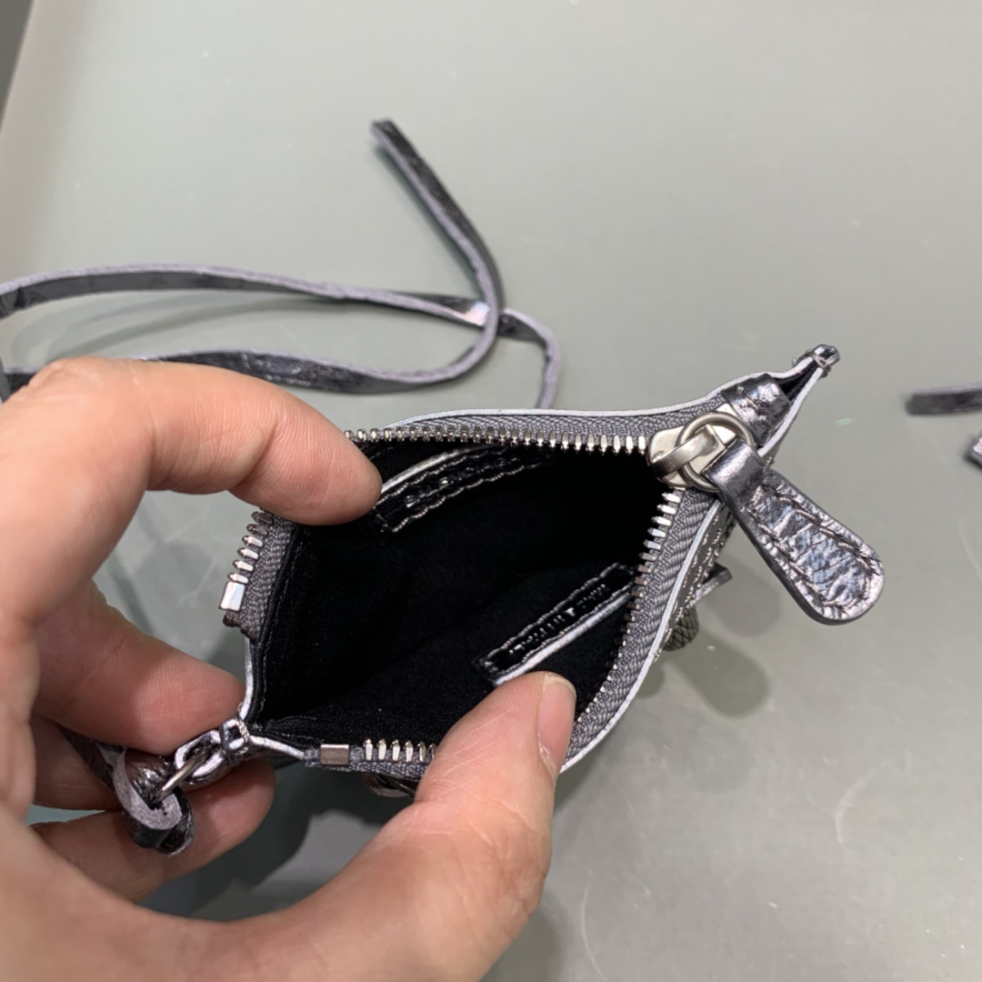 WOMEN'S LE CAGOLE SMALL SHOULDER BAG, BALENCIAGA HANDBAG
