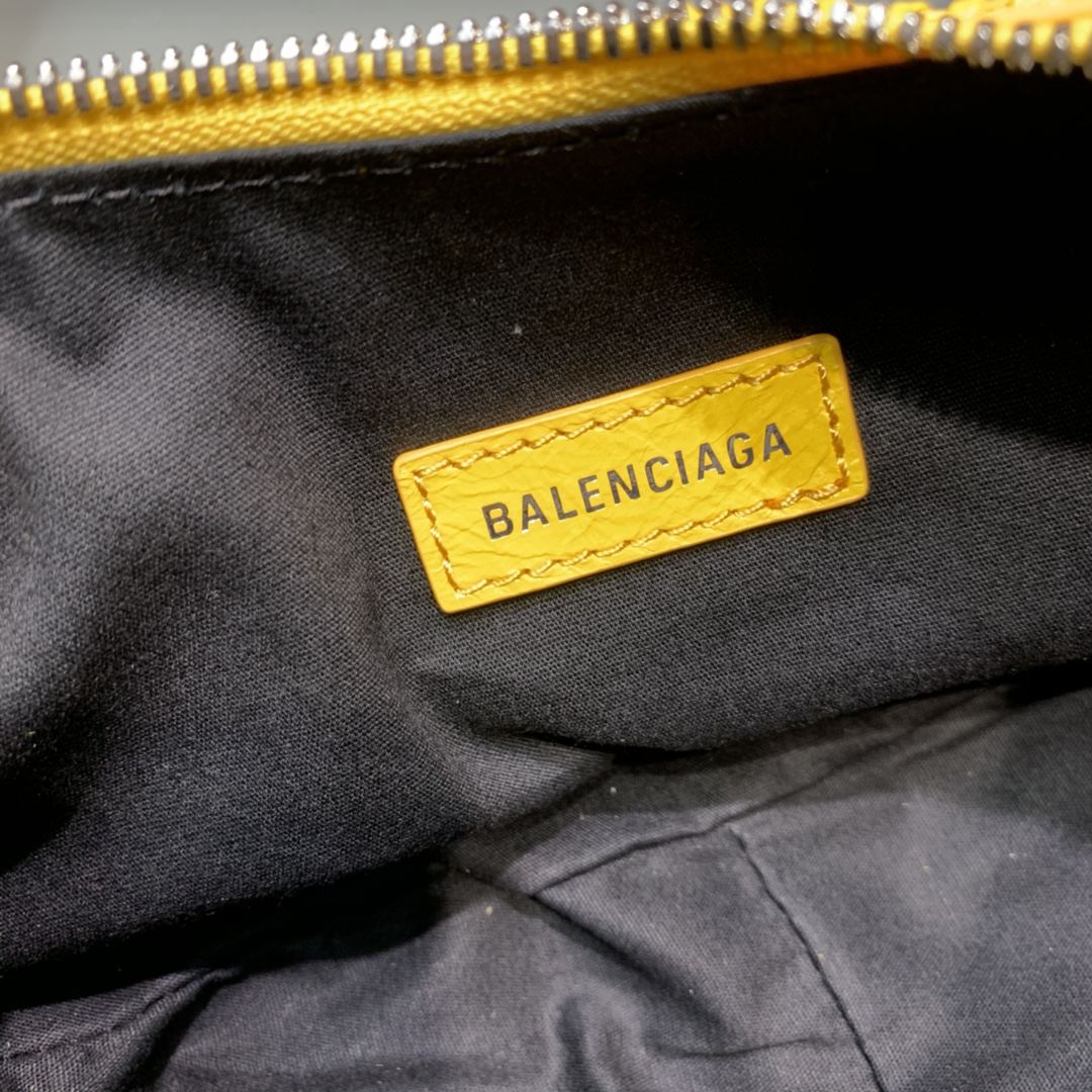 WOMEN'S LE CAGOLE XS SHOULDER BAG, BALENCIAGA HANDBAG
