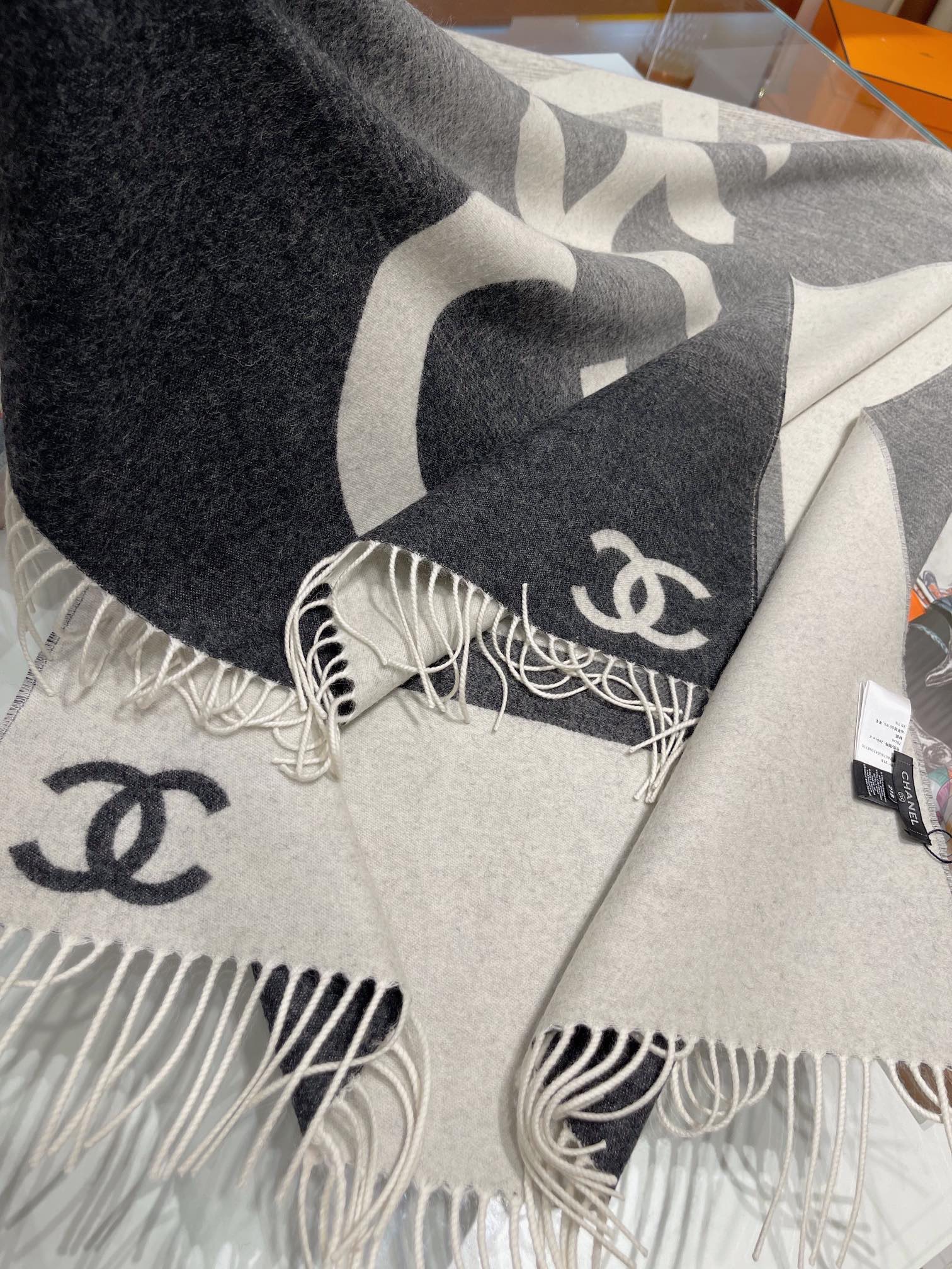 CHANEL SCARVES