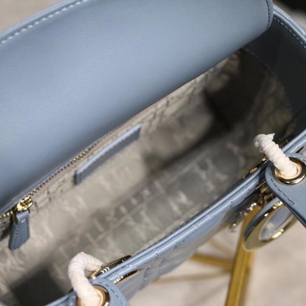 PERSONALISE YOUR  "My Lady Dior"