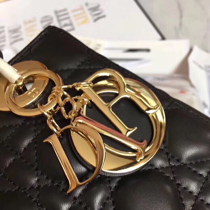 PERSONALISE YOUR  My Lady Dior