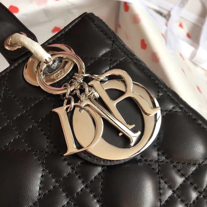 PERSONALISE YOUR  My Lady Dior