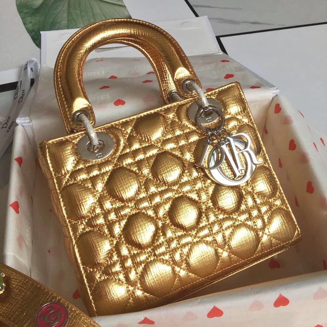 PERSONALISE YOUR  My Lady Dior