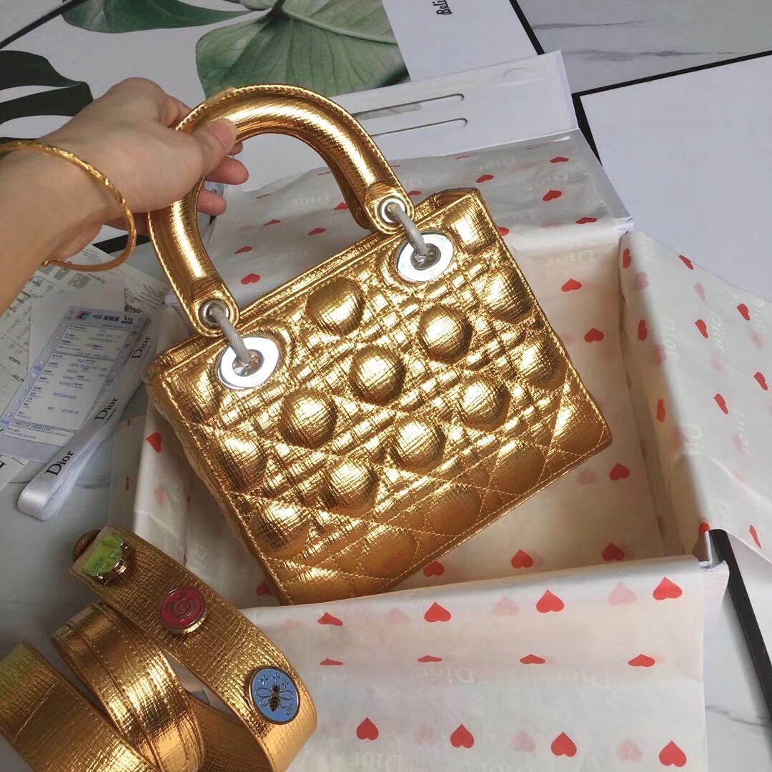PERSONALISE YOUR  My Lady Dior