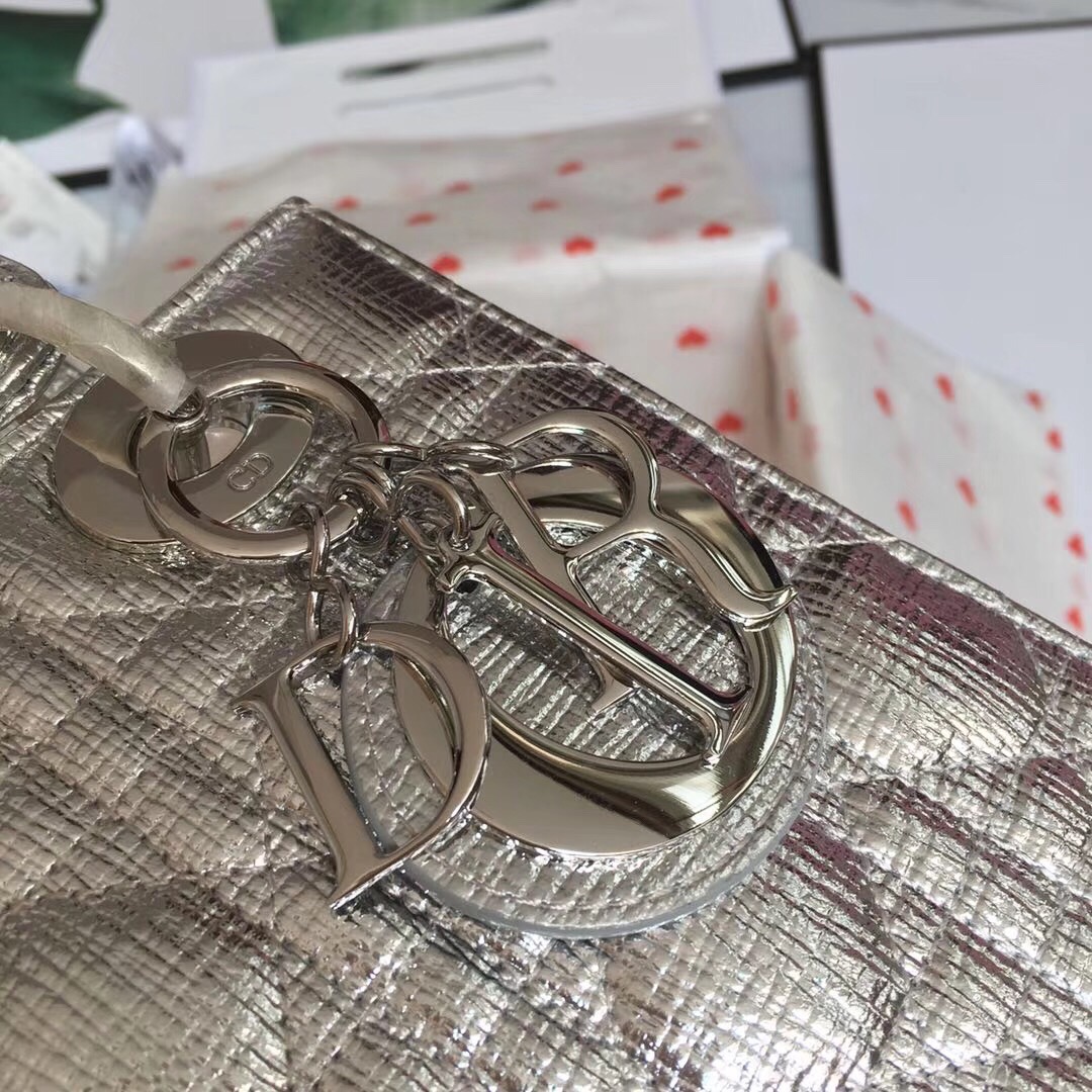 PERSONALISE YOUR  My Lady Dior