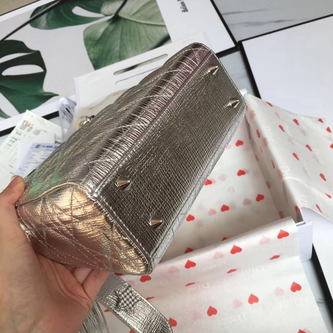 PERSONALISE YOUR  My Lady Dior