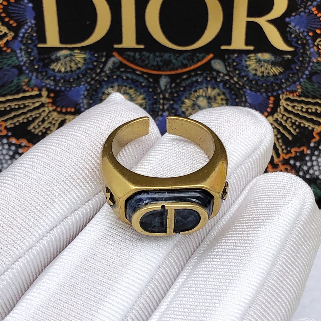 Christian Dior Ring