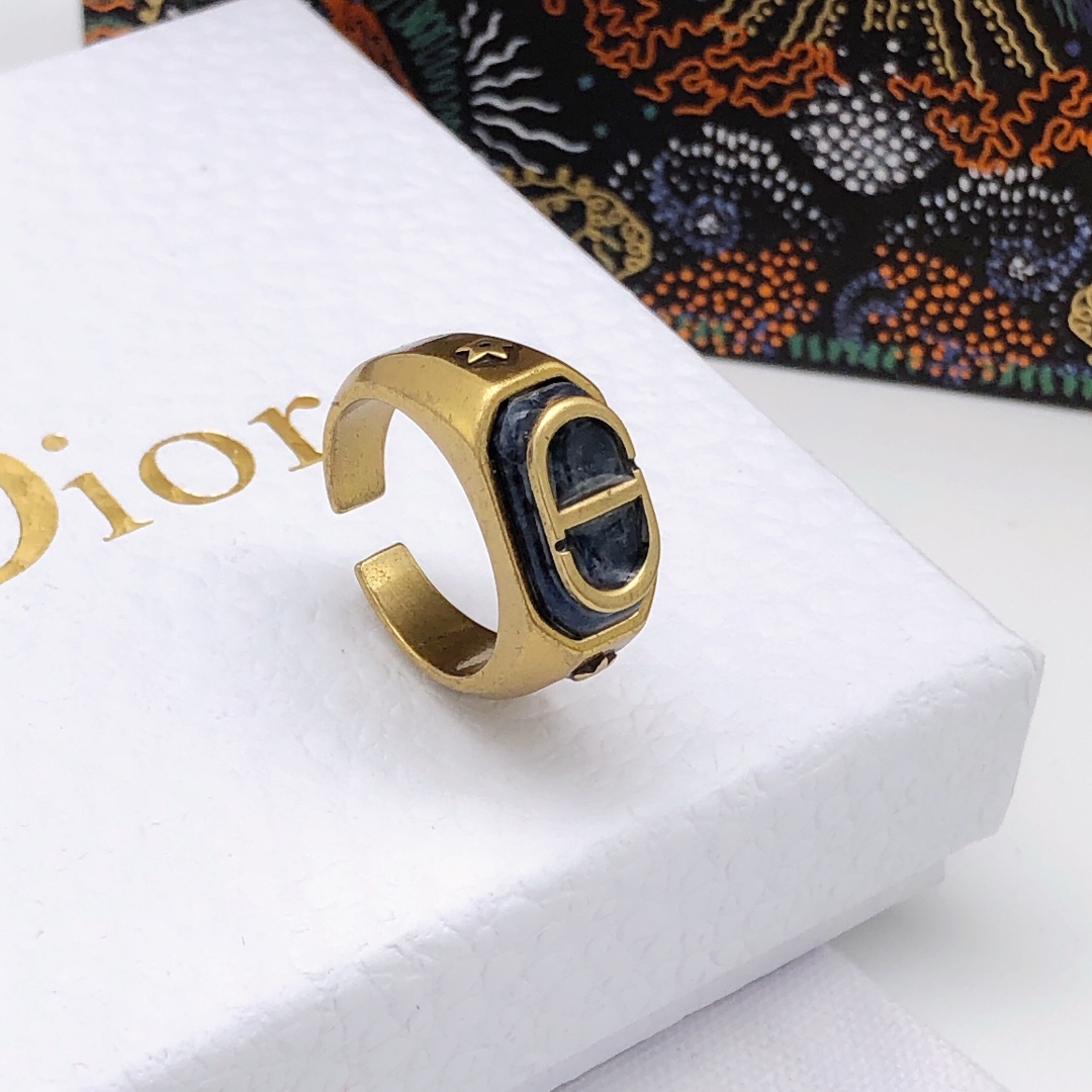 Christian Dior Ring