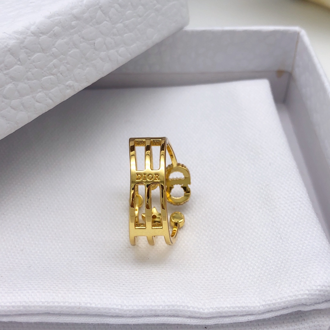 Christian Dior Ring