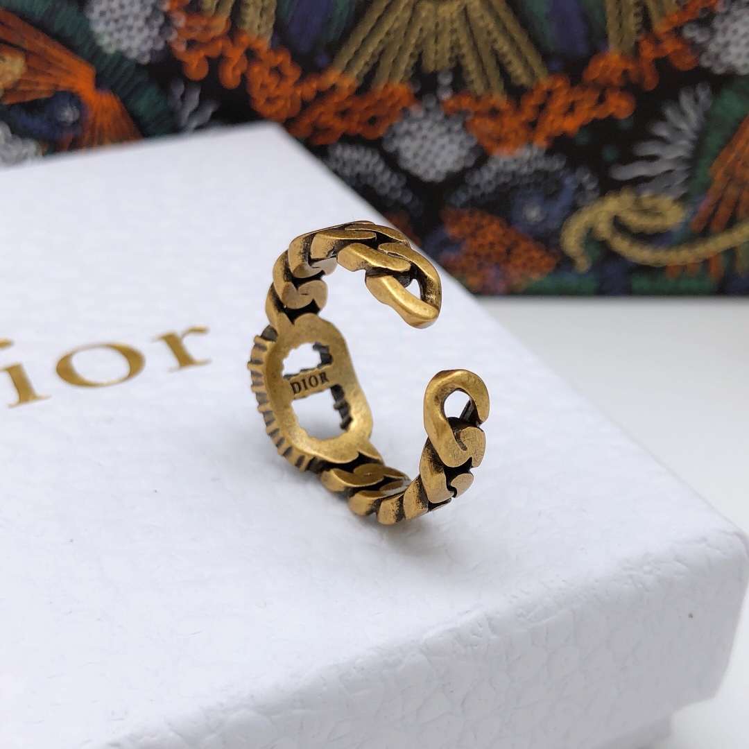Christian Dior Ring
