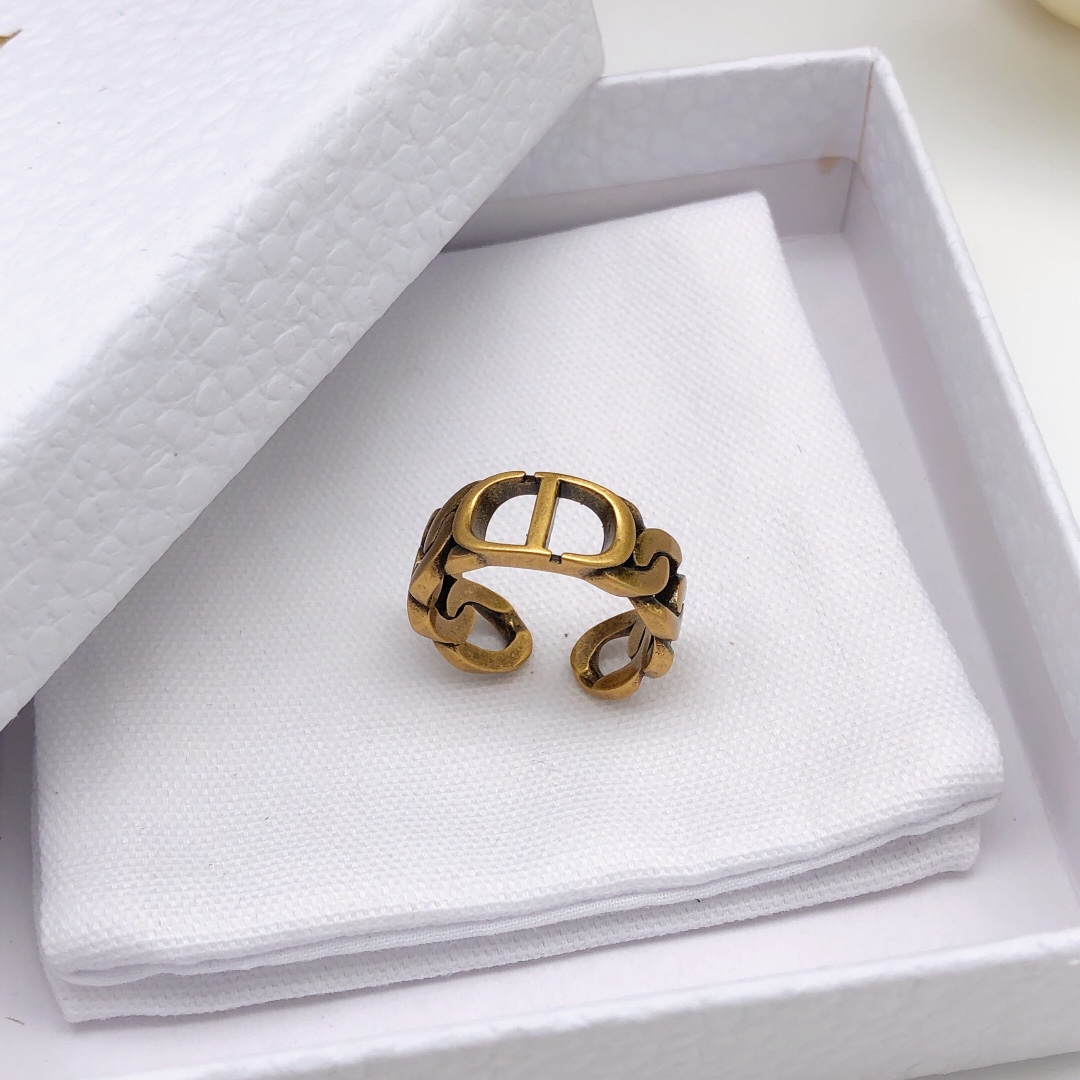 Christian Dior Ring