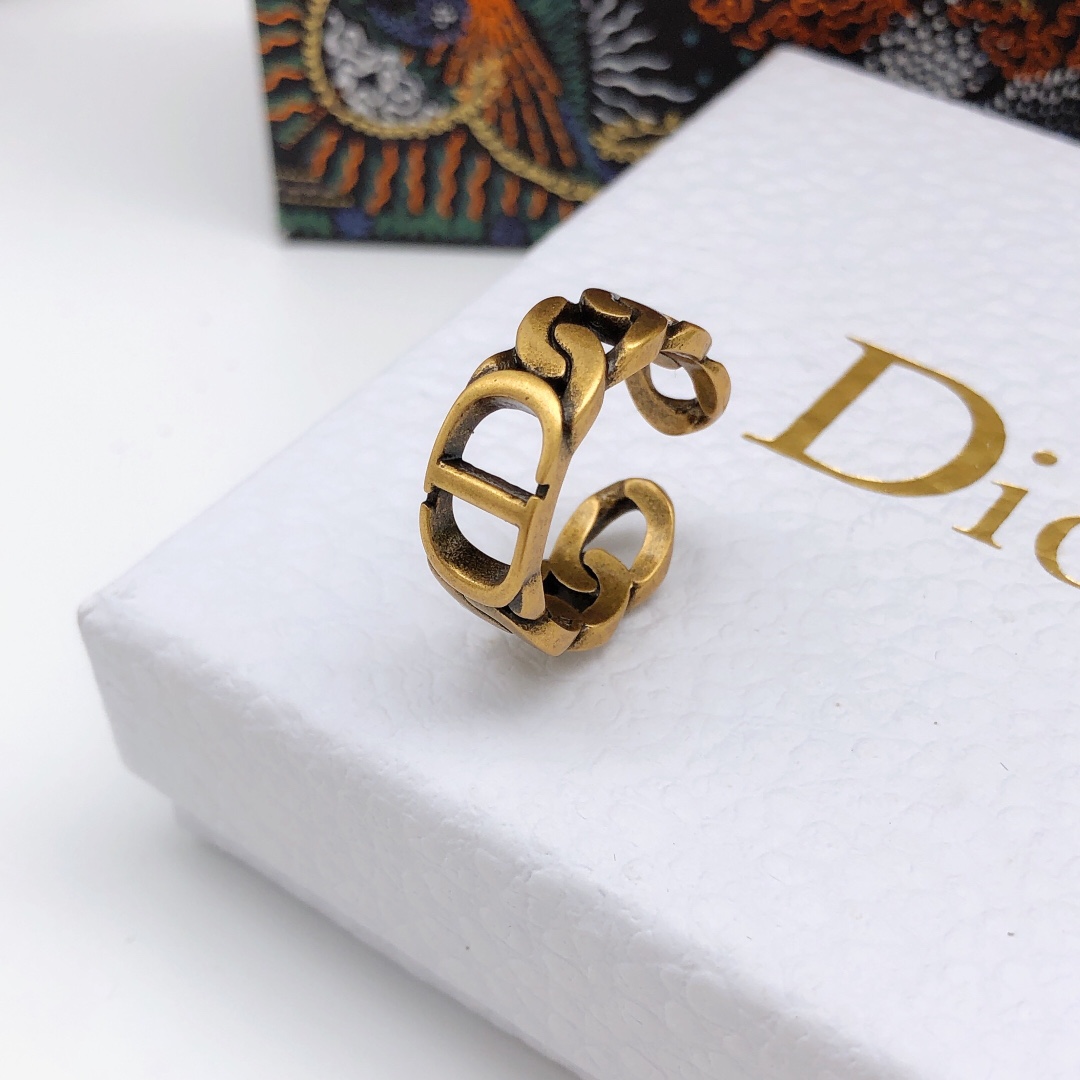 Christian Dior Ring