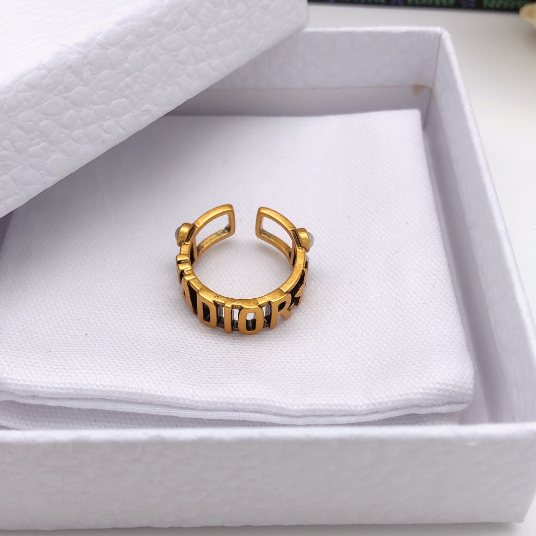 Christian Dior Ring