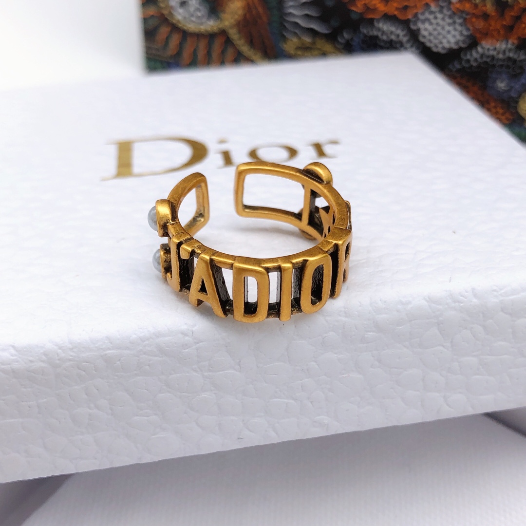 Christian Dior Ring