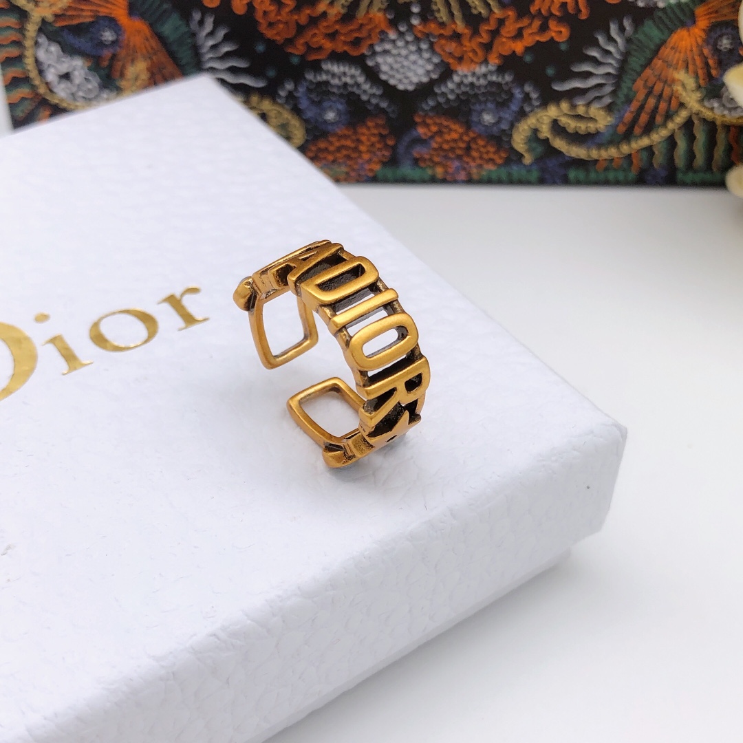Christian Dior Ring